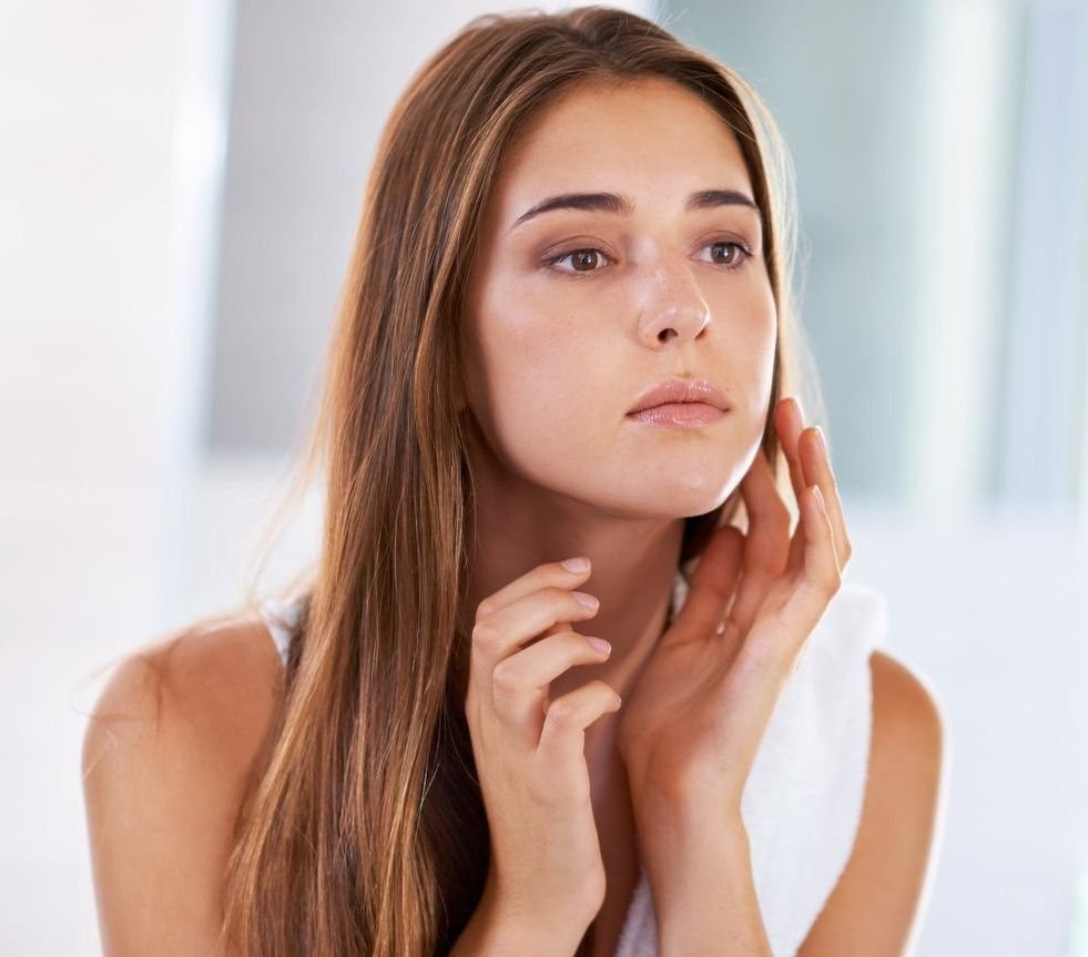 8 tips to remember to reduce facial oiliness during changing seasons 2