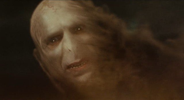 15 secret things that only Voldemort can do, but Harry Potter cannot (Part 1) 2